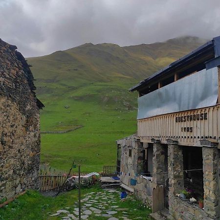 Guesthouse Ivas Ushguli Zewnętrze zdjęcie